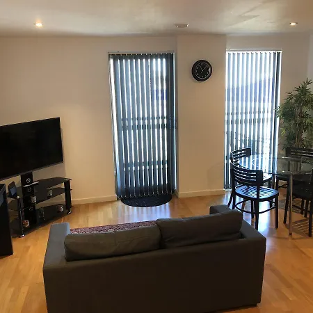 Apartment Next Leeds (West Yorkshire)